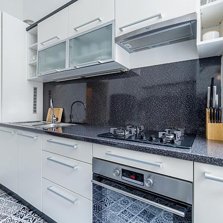 Newly Renovated Apartment In The Old Town 브라티슬라바 외부 사진